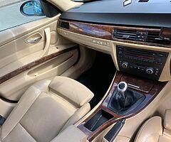 2007 BMW series 3 320i - Image 8/10