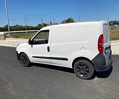 Fiat doblo 2011