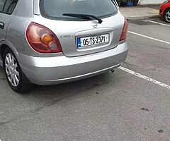 Nissan almera