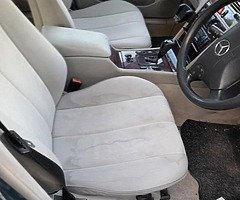 01 E200 Kompressor will swap for small camper - Image 9/10