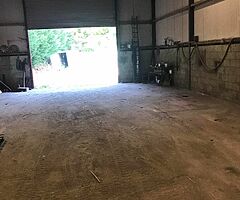 SHED to rent 78 m X 9 Meter .  Door 4.7 m high