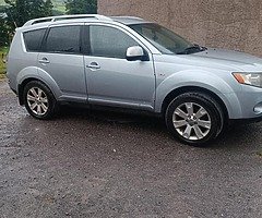 Mitsubishi outlander
