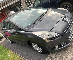 Peouget 5008