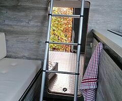 Mercedes Benz Sprinter Camper Van - Image 4/10