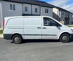 MERCEDES VITO 47,000Km