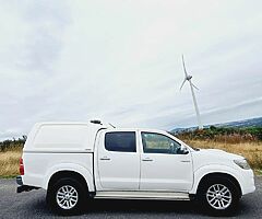 2015 2015 TOYOTA HILUX 2.5 D4D INVINCIBLE 5/SEATER CREW CAB CVRT 1/23 TAX 12/22  HILUX