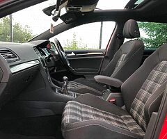 2015 Volkswagen Golf - Image 9/9