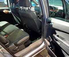Opel zafira 2008 7 seater 1.6 petrol 5 door delivery available - Image 10/10