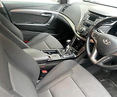 2016 Hyundai i40 New model Blue drive Estate - Image 8/10