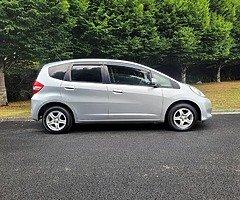 2011 Honda Fit (AUTO)  - Image 3/10