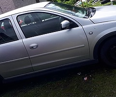 2006 Vauxhall Corsa 1.3 Diesel - Image 4/8