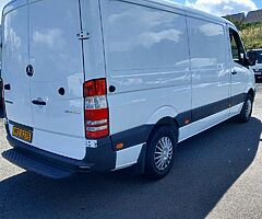 2017 Mercedes-Benz Sprinter - Image 5/8