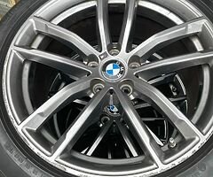 Bmw Alloys with tyres