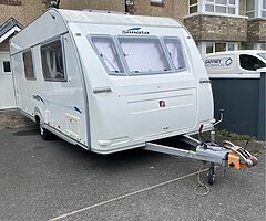 2005 4 berth Fleetwood Sonata Caravan