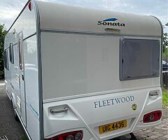 2005 4 berth Fleetwood Sonata Caravan - Image 4/10