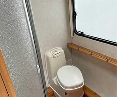 2005 4 berth Fleetwood Sonata Caravan - Image 7/10