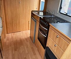 2005 4 berth Fleetwood Sonata Caravan - Image 6/10