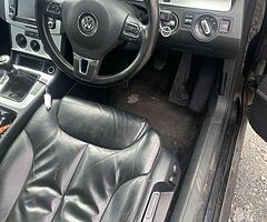 2009 Highline Passat - Image 9/10