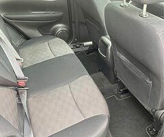 2015 Nissan Qashqai - Image 5/10