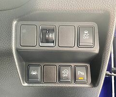 2015 Nissan Qashqai - Image 9/10