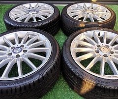 18" Genuine Staggered AMG Alloys - Image 4/5