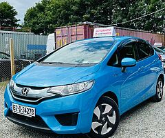 HONDA FIT HYBRID 2015 AUTOMATIC