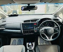 HONDA FIT HYBRID 2015 AUTOMATIC - Image 9/10