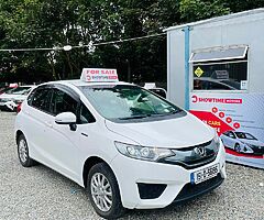HONDA FIT HYBRID 2015 AUTOMATIC - Image 10/10