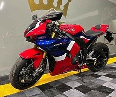 2020 Honda Fireblade cbr1000rr sp - Image 6/8