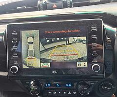 APRIL 2022 TOYOTA HILUX INVINCIBLE X WITH DELIVERY MILES ONLY! - Image 8/10