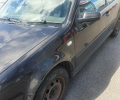 03 golf1.4 Nct out 7 days tax jan  €550