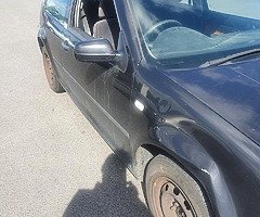 03 golf1.4 Nct out 7 days tax jan  €550 - Image 4/4