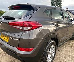2017 Hyundai Tucson - Image 3/10