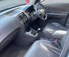 2005 Hyundai Tucson - Image 10/10