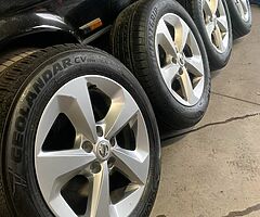 Nissan qashqai alloys 17in