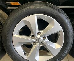 Nissan qashqai alloys 17in - Image 3/6