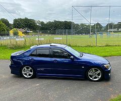 2000 Lexus IS 200