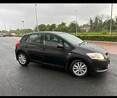 Toyota auris car drive good - Image 5/9