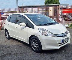 Honda Fit 1.3 Hybrid GUARANTEE 3 MOUNTS - Image 3/10