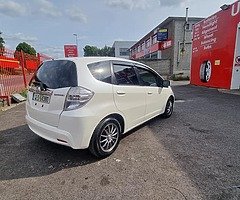 Honda Fit 1.3 Hybrid GUARANTEE 3 MOUNTS - Image 4/10