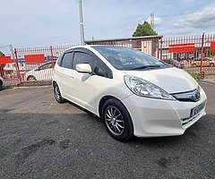 Honda Fit 1.3 Hybrid GUARANTEE 3 MOUNTS - Image 9/10