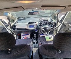 Honda Fit 1.3 Hybrid GUARANTEE 3 MOUNTS - Image 10/10