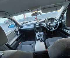 BMW 318D - Image 4/10