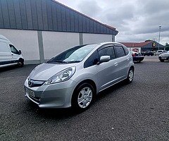 Honda Fit 1.3 Hybrid GUARANTEE 3 MOUNTS