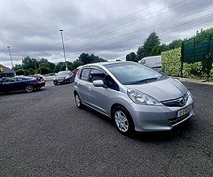 Honda Fit 1.3 Hybrid GUARANTEE 3 MOUNTS - Image 5/10