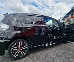 Honda Fit 1.3 Hybrid GUARANTEE 3 MOUNTS - Image 4/10