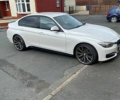 2012 BMW 3series - Image 7/7