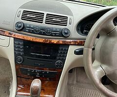 2005 Mercedes-Benz e-class - Image 4/7