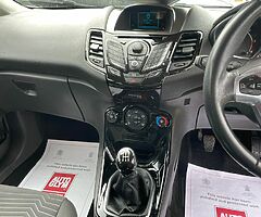 2013 Ford Fiesta - Image 8/10