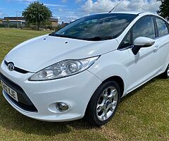 2012 Ford  FIESTA 1.4 TDCI DIESEL ZETEC - Image 9/10